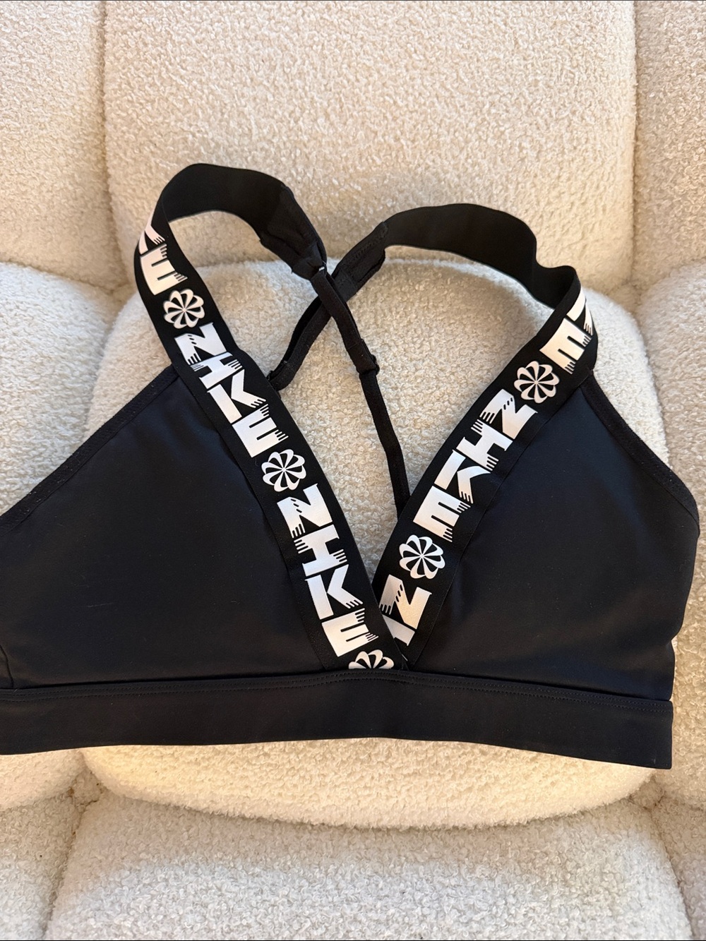 Nike Black Cross-Back Logo Sports Bralette